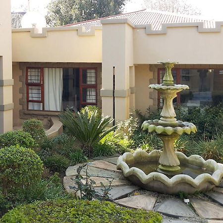 The Three Countries Estate Hotel Benoni Exterior foto