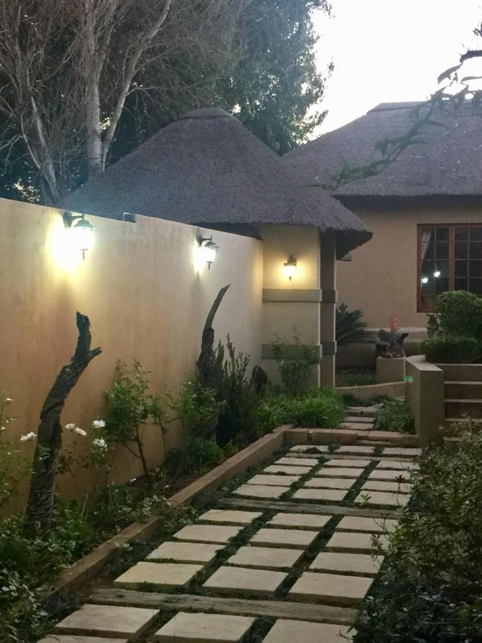 The Three Countries Estate Hotel Benoni Exterior foto