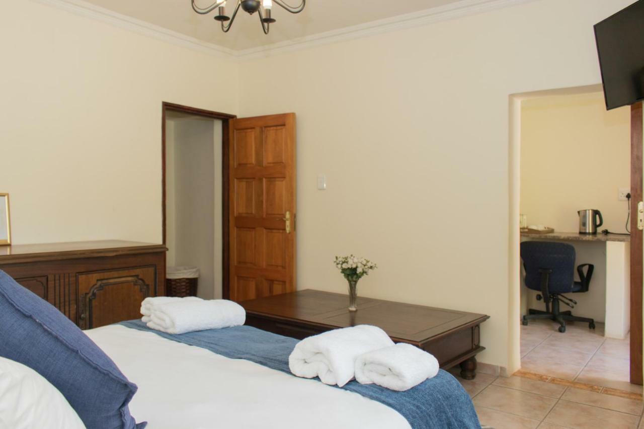 The Three Countries Estate Hotel Benoni Exterior foto