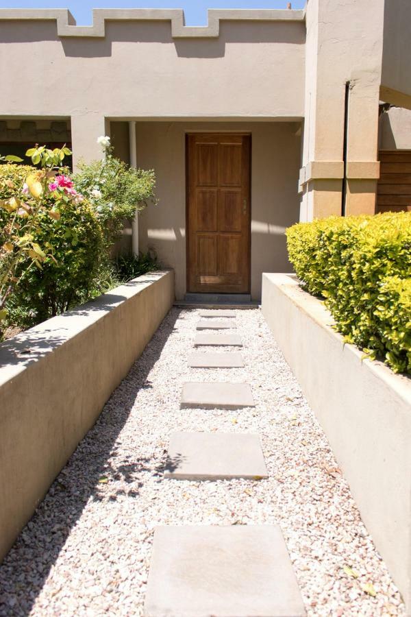 The Three Countries Estate Hotel Benoni Exterior foto
