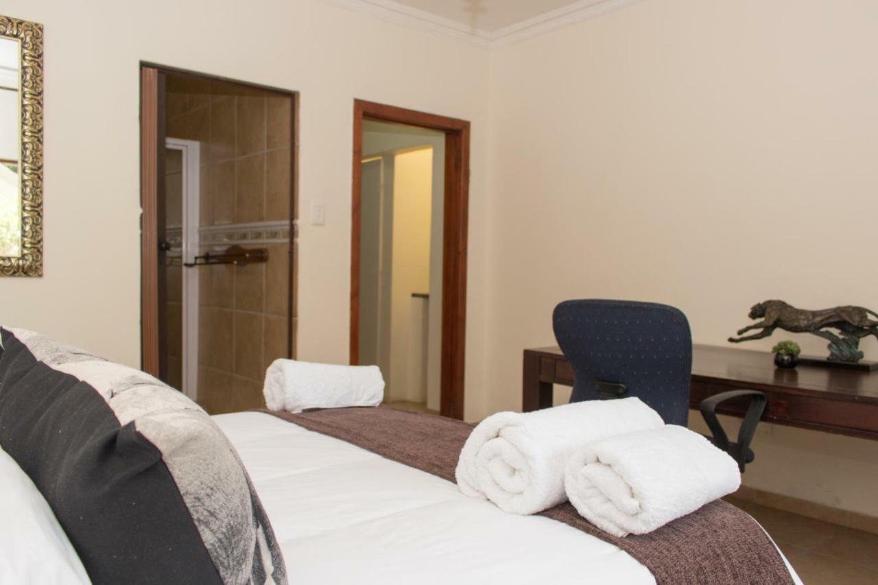 The Three Countries Estate Hotel Benoni Exterior foto